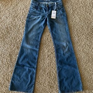 Women’s LEVEL 99 Flare Jeans